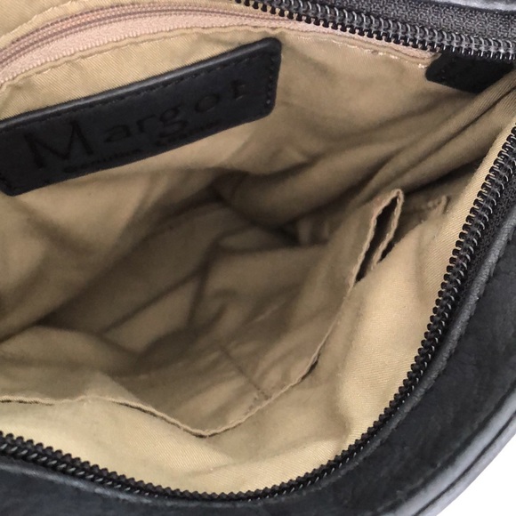 Margot Genuine Leather Crossbody bag - Picture 3 of 5